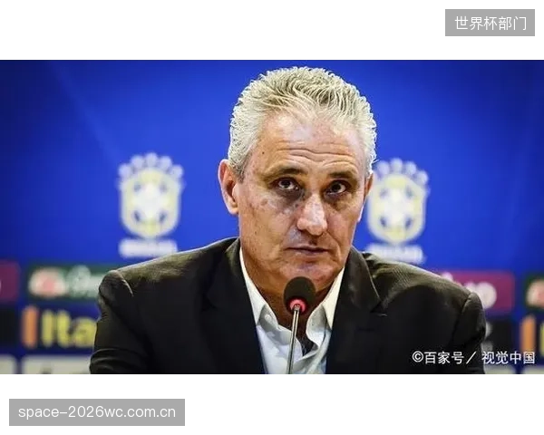 面对东道主美国队,巴拉圭的低位防守与快速反击或将有效克制对手的技术流中场。 面对东道主美国队,巴拉圭的低位防守与快速反击或将有效克制对手的技术流中场。